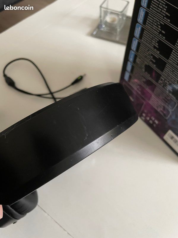 Casque gaming lumineux (image 5)