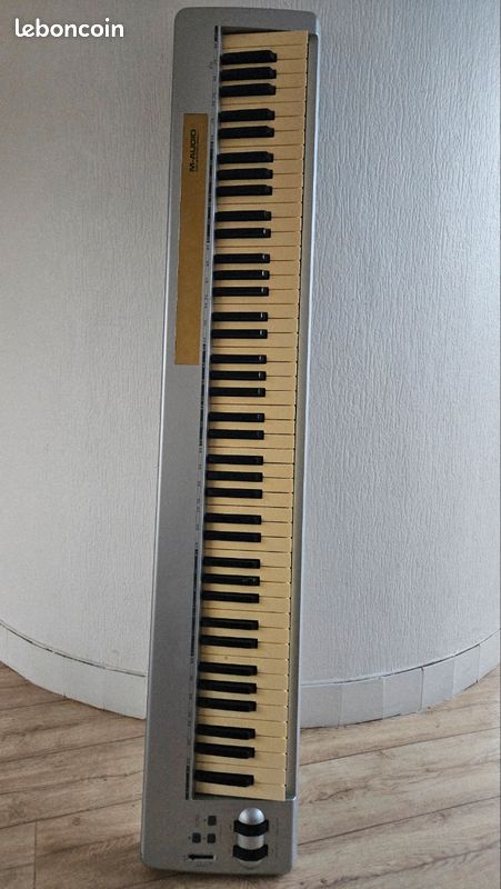 Clavier maitre keystation - 81 touches (image 1)