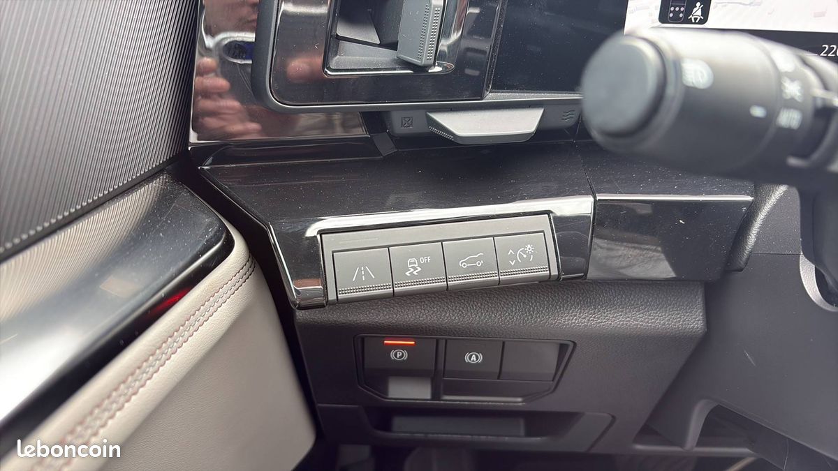 Renault espace e tech hybrid 200 iconic (image 27)