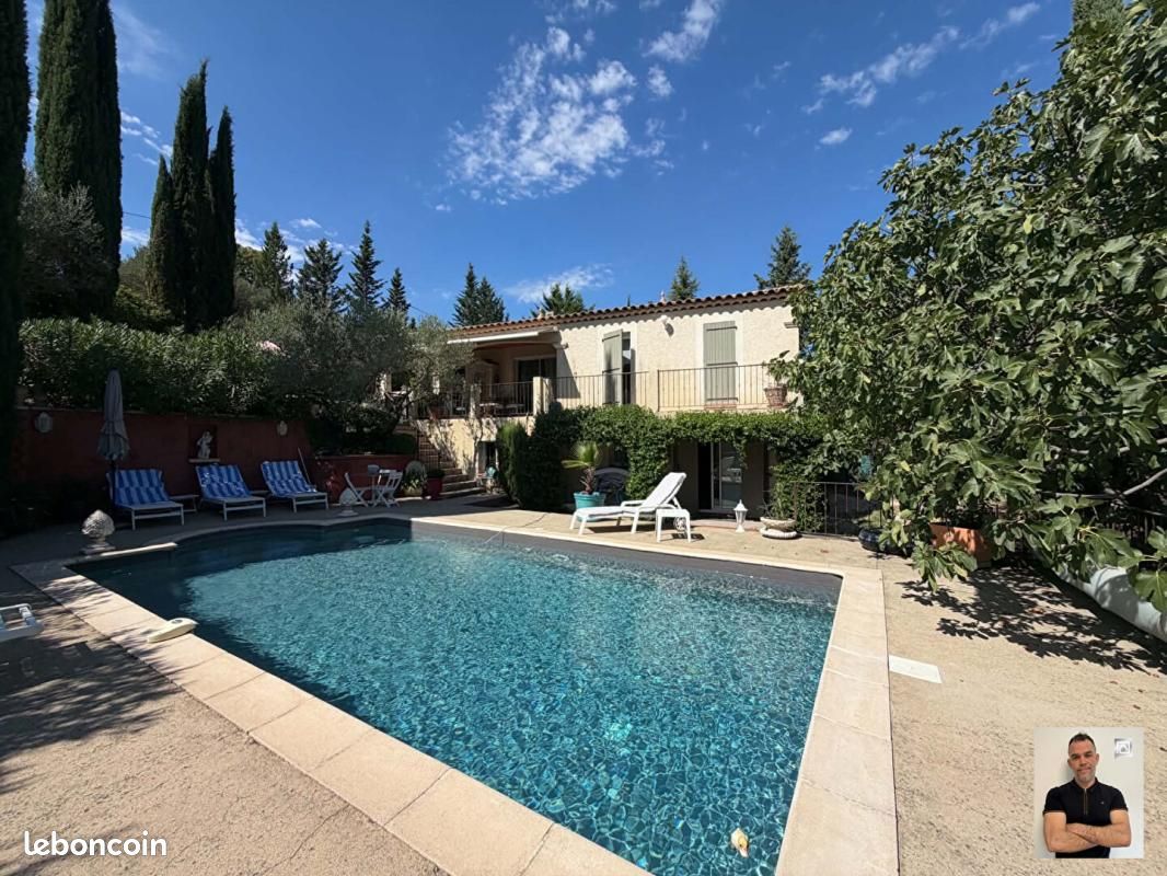 Maison 5 pièces 135 m² · à Cotignac · 135 m² · 740 000 €