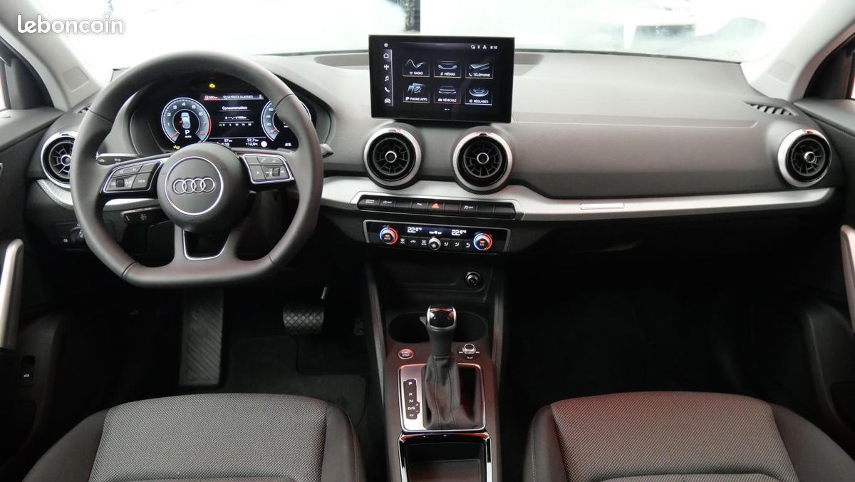 Audi Q2 35 TFSI 150 S tronic 7 Design (image 6)
