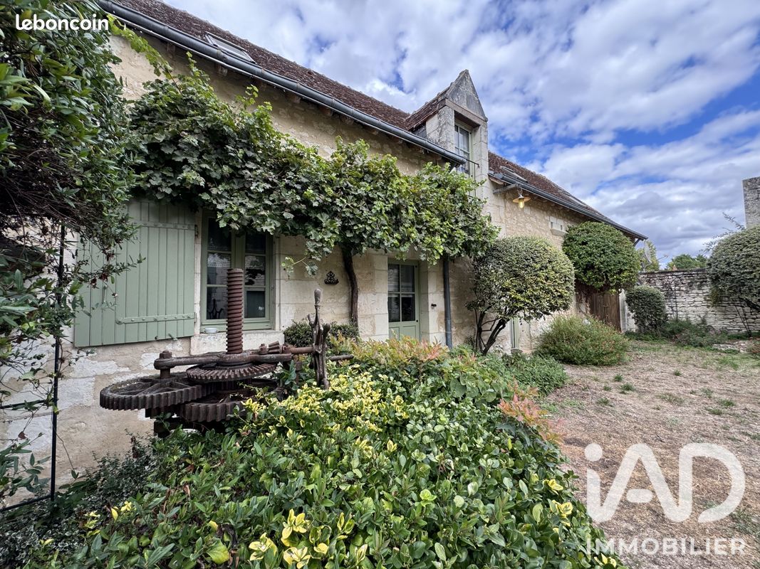 Maison 8 pièces 146 m² · à Noyant-de-Touraine · 146 m² · 280 000 €