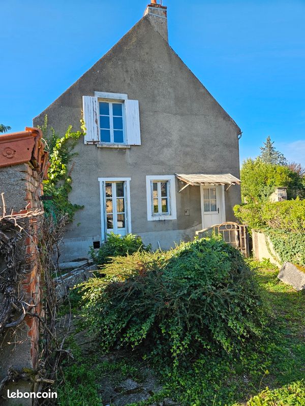 Maison 5 pièces 76 m² · à Surgy · 76 m² · 38 000 €