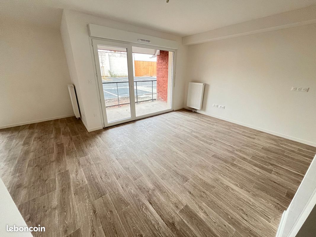 Appartement 1 pièce 39 m² · à Tourcoing · 39 m² · 586 €