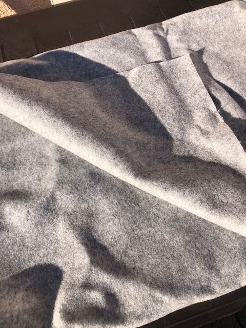 Moquette gris clair habillage van aménagé - Équipement caravaning