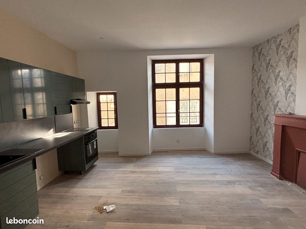 Appartement 2 pièces 42 m² · à Blois · 42 m² · 595 €