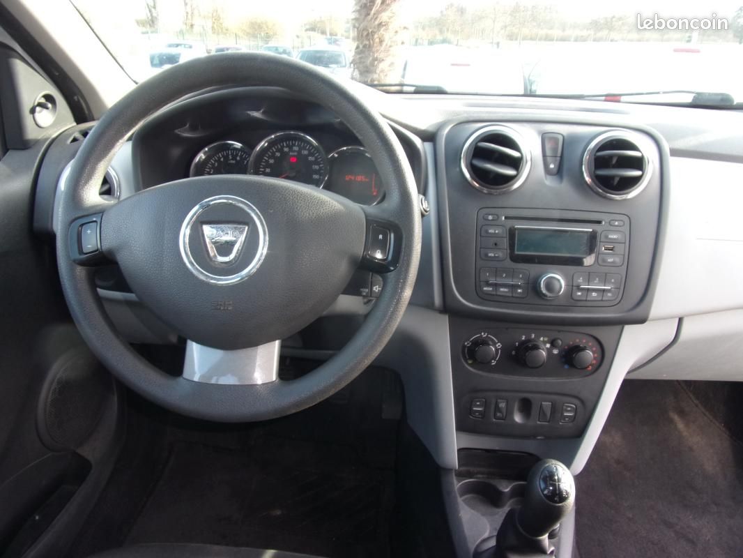 Dacia Sandero 1.5 dCi 75 FAP Ambiance (image 10)