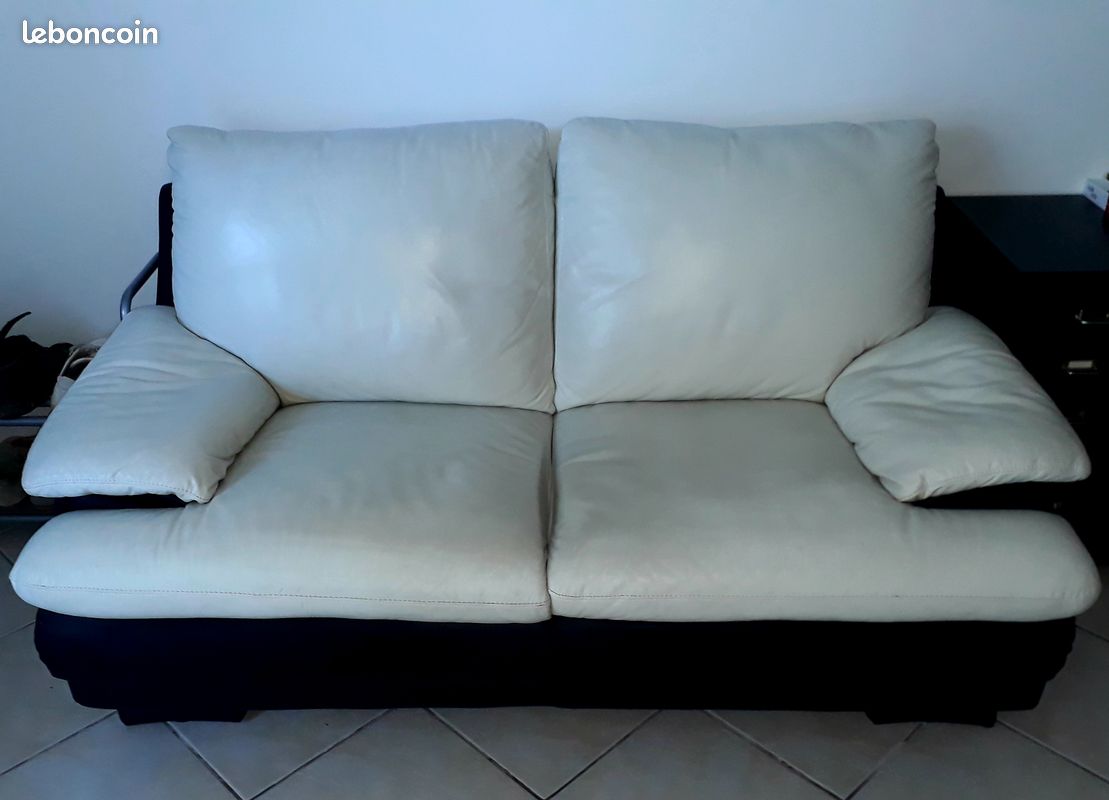 Canapé moderne en cuir (image 1)