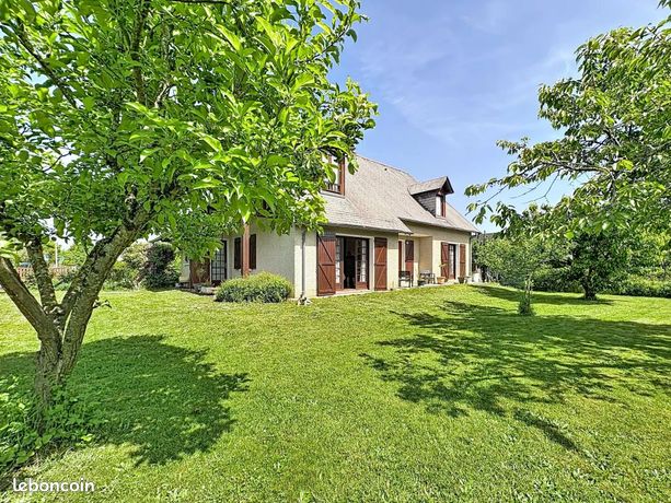 Maison 7 pièces 202 m²