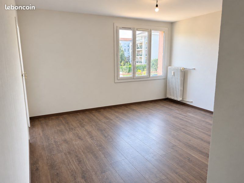 Appartement 2 pièces 41 m² · à Décines-Charpieu · 41 m² · 139 000 €