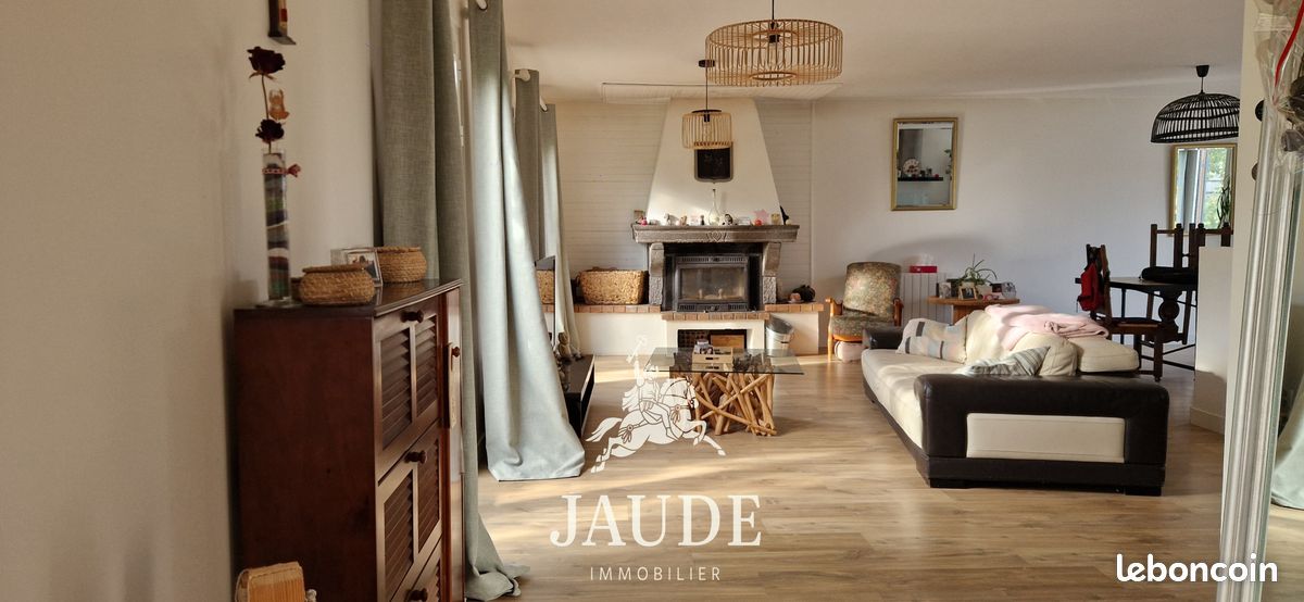 Maison 6 pièces 130 m² · à Teilhède · 130 m² · 269 850 €