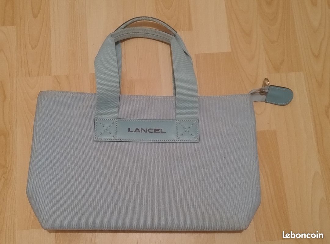 Sac à main LANCEL en tissus bleu ciel (image 1)
