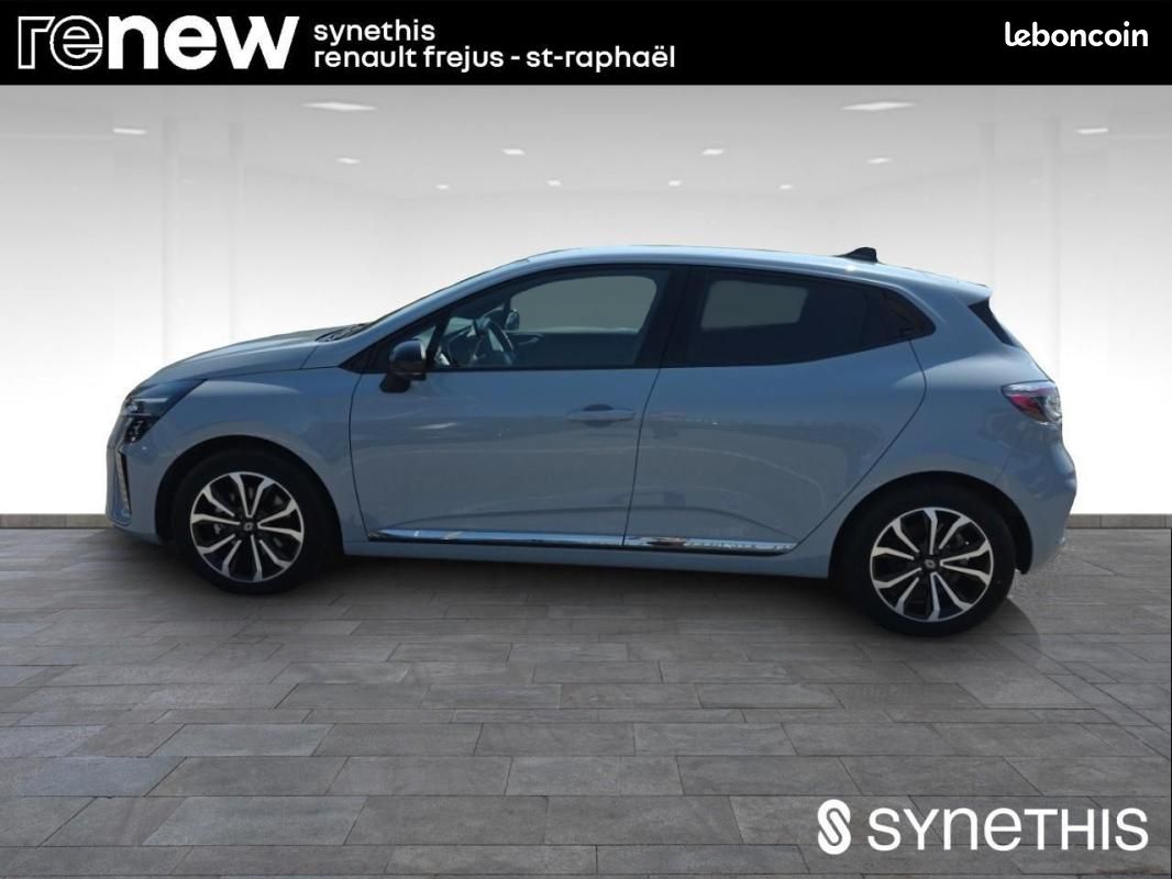 Renault Clio V E-Tech full hybrid 145 ch GSR2 Techno (image 5)