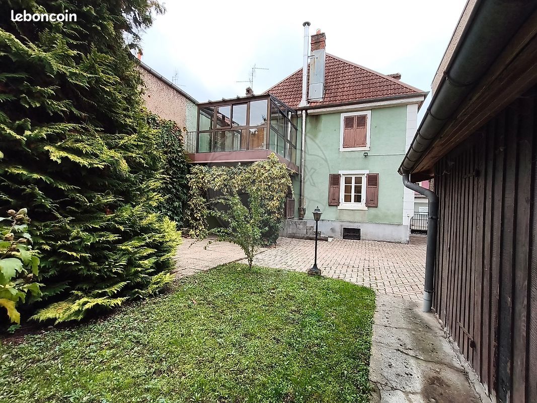 Maison 10 pièces 170 m² · à Audincourt · 170 m² · 108 000 €