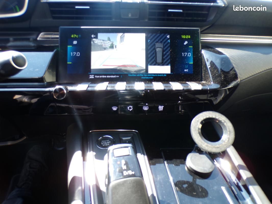 Peugeot 508 SW Hybrid 225 e-EAT8 Allure Pack (image 18)
