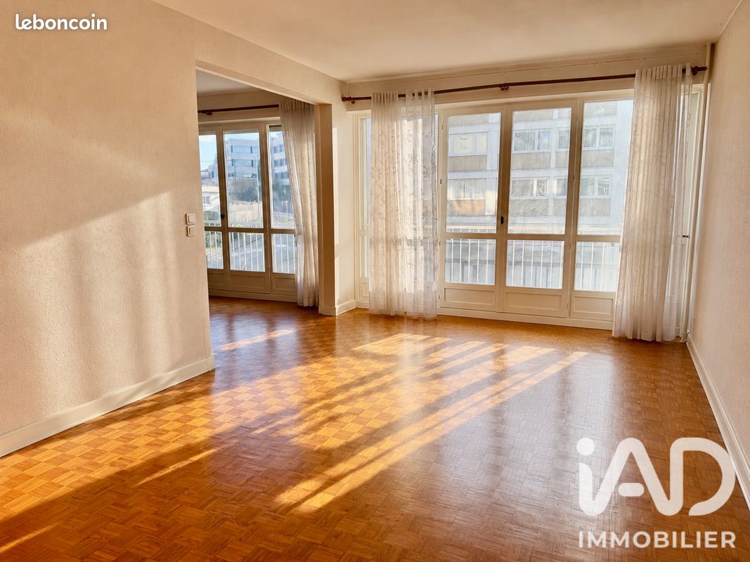Appartement 3 pièces 83 m² · à Limoges · 83 m² · 95 000 €