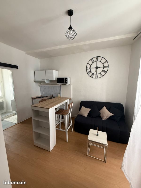 Appartement 1 pièce 18 m² · à Cahors · 18 m² · 370 €/mois