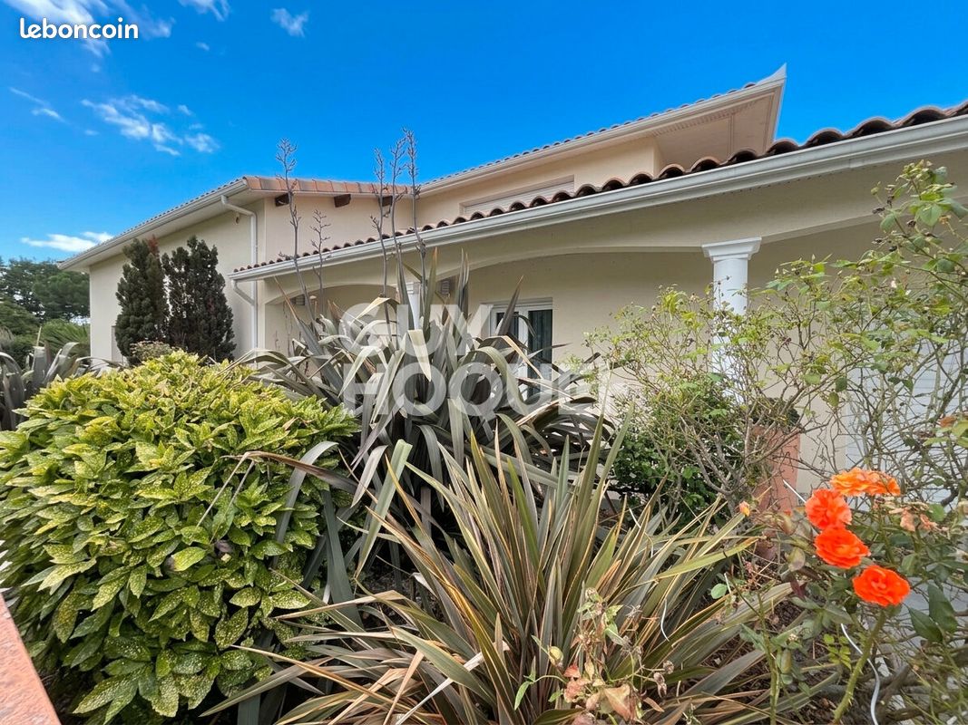 Maison 7 pièces 225 m² · à Toulouse · 225 m² · 495 000 €
