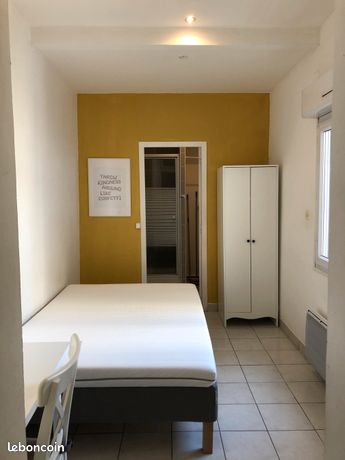 Appartement type 2 place Saint Anne