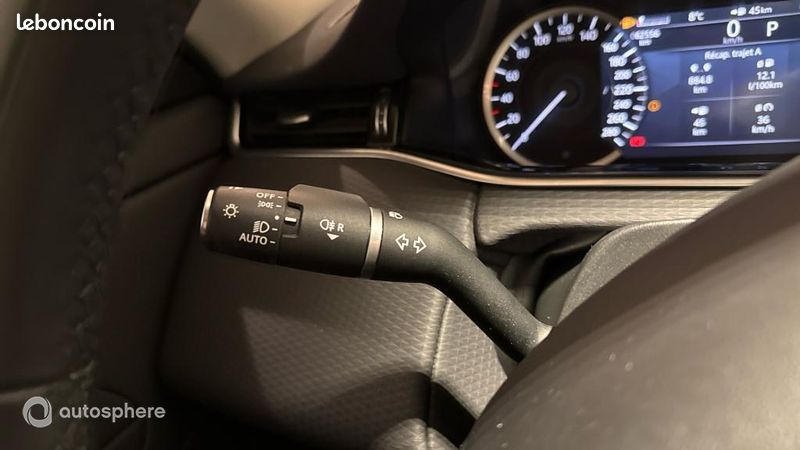Land-Rover Range Rover Evoque 2.0 P 200ch Flex Fuel SE AWD BVA Mark III (image 23)