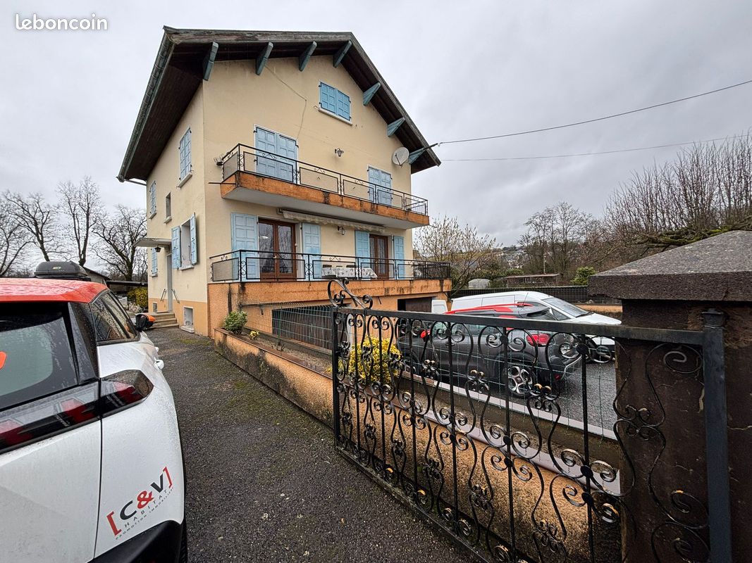 Maison 8 pièces 130 m² · à Hauteville-sur-Fier · 130 m² · 330 000 €