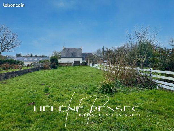 Terrain 378 m² RIEC-SUR-BELON