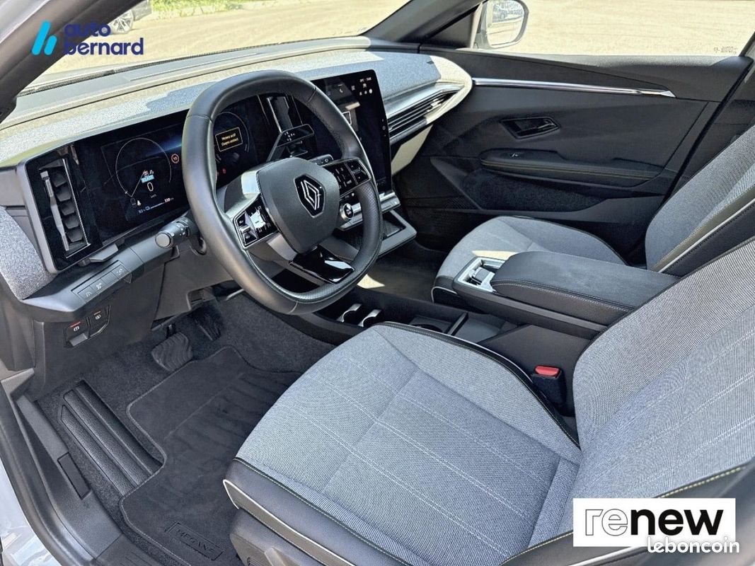 Renault Megane E-TECH Megane E-Tech EV60 220 ch super charge Techno (image 9)