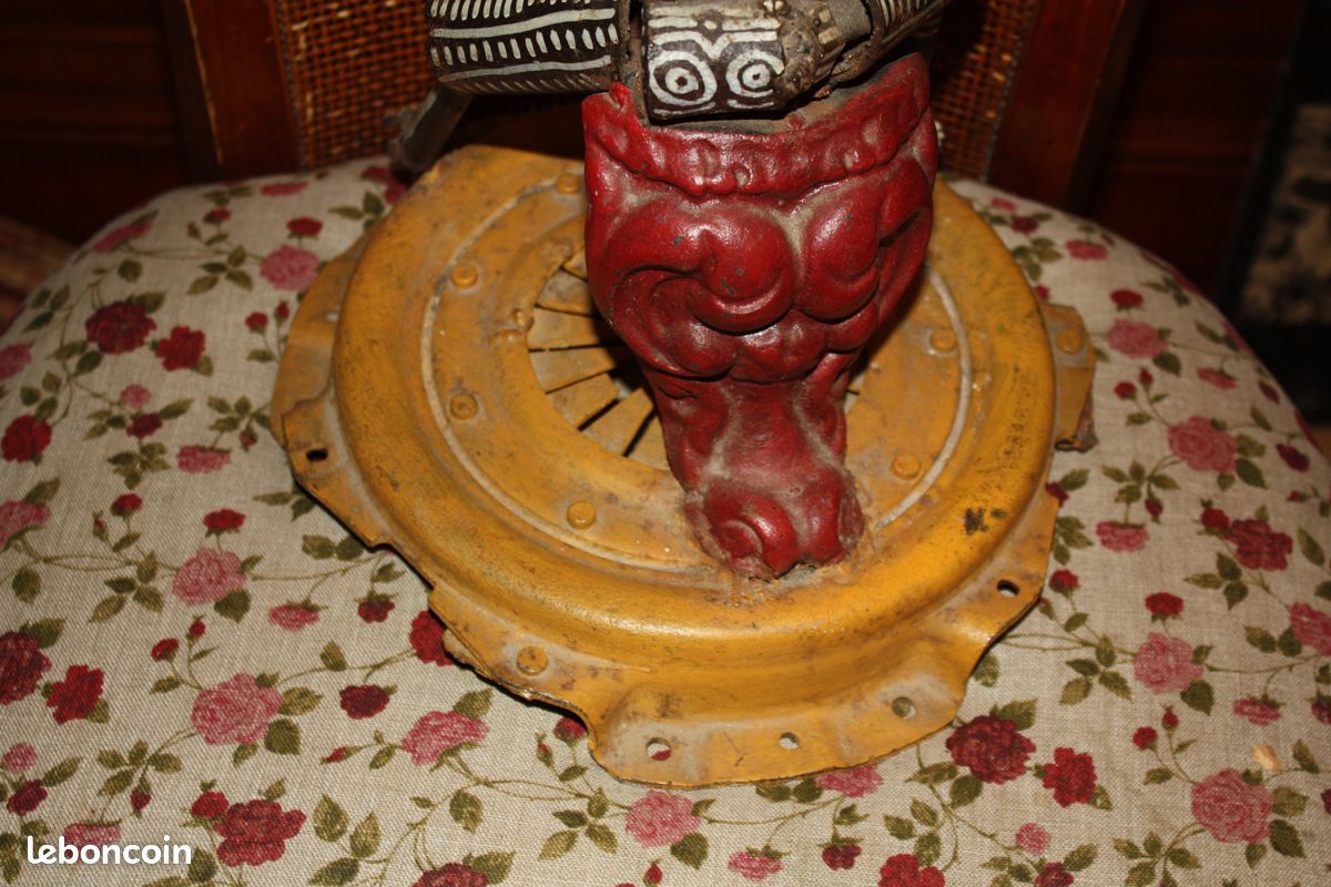Sculpture en métal de récupération (image 7)