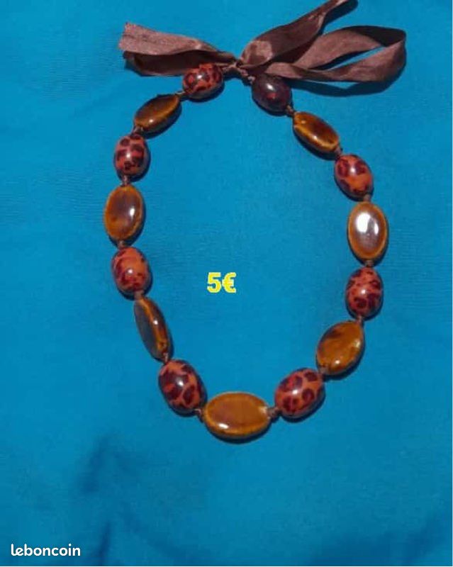 Bracelet (image 1)