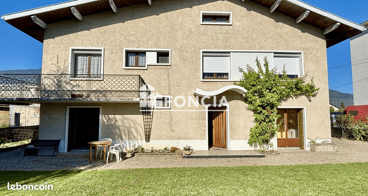 Maison 8 pièces 172 m² · à Aix-les-Bains · 172 m² · 599 000 €