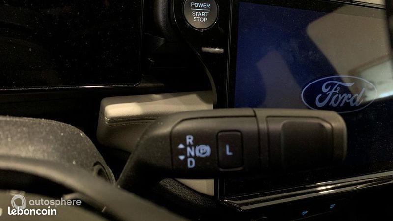 Ford Puma Gen-E 168ch Standard Range 43 kWh Premium (image 24)