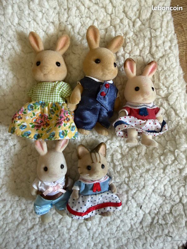 5 figurines sylvanian families (image 1)