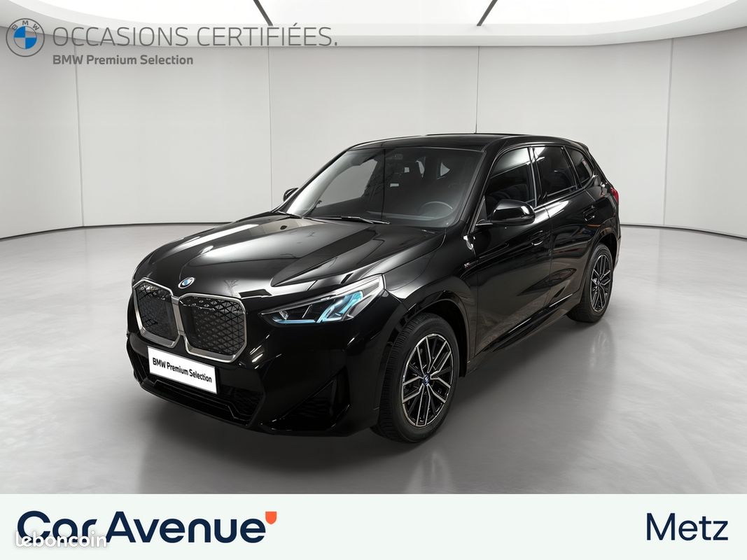 BMW iX1 eDrive20 M Sport (image 1)