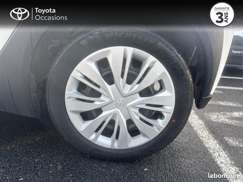 Toyota Aygo X 1.0 VVT-i 72ch Dynamic MY23 (image 15)