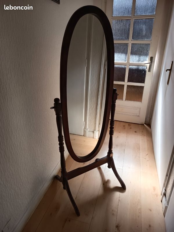 Lot De 2 Cadres Photos Anciens En Bois - Forme Médaillon Ovale - Déco Vintage