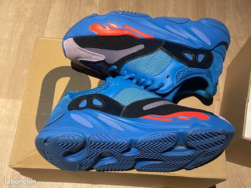 Yeezy 700 adidas (image 4)
