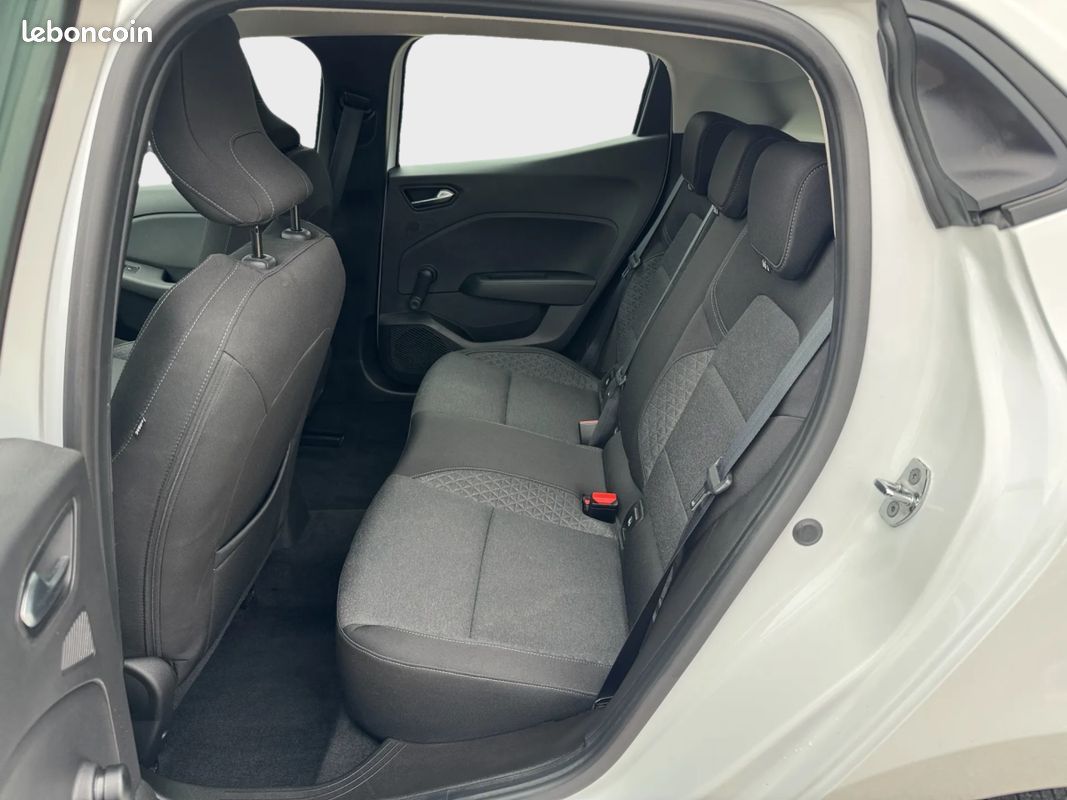 Renault Clio (5) Business Blue dCi 85 (image 5)
