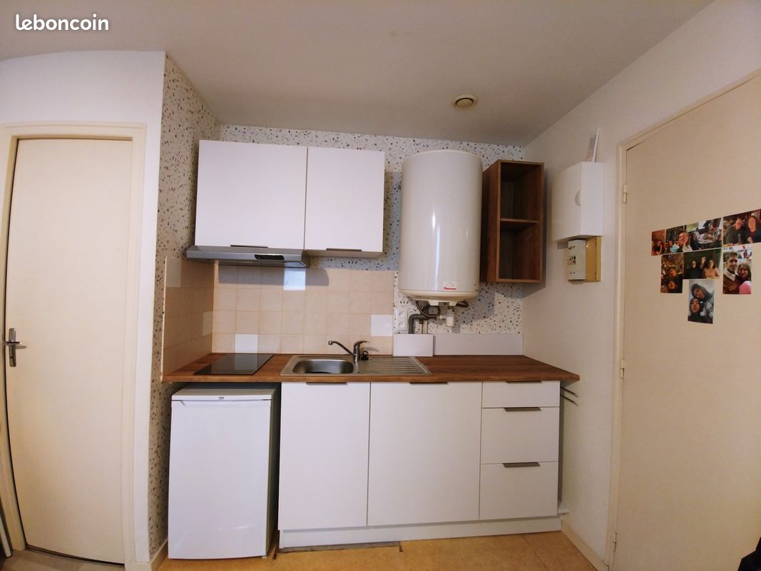 Appartement 1 pièce 21 m² · à Niort · 21 m² · 380 €