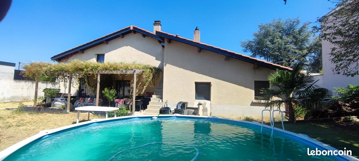 Maison 9 pièces 160 m² · à Romans-sur-Isère · 160 m² · 339 000 €