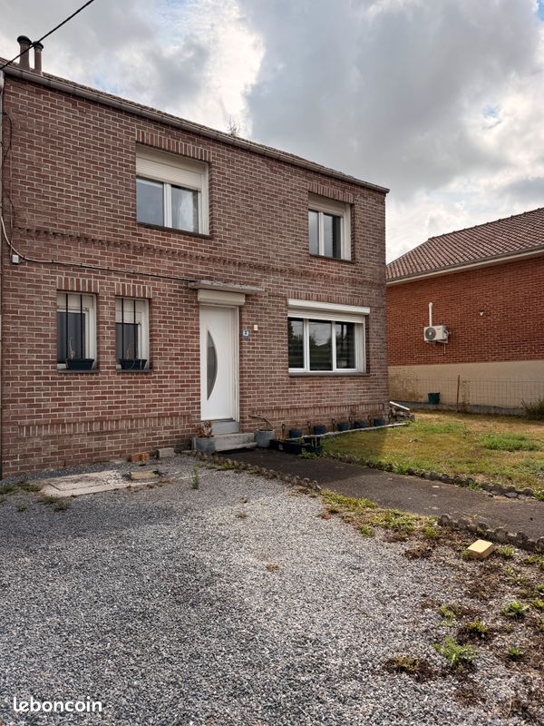 Maison 6 pièces 92 m² · à Recquignies · 92 m² · 150 000 €