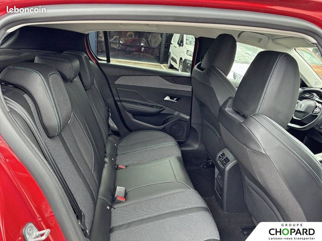 PEUGEOT 308 Hybrid 145 e-DCS6 Allure (image 20)