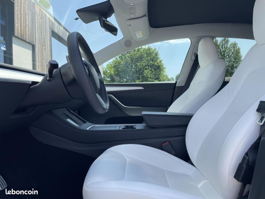 Tesla model y awd performance + attelage - garantie constructeur (image 40)