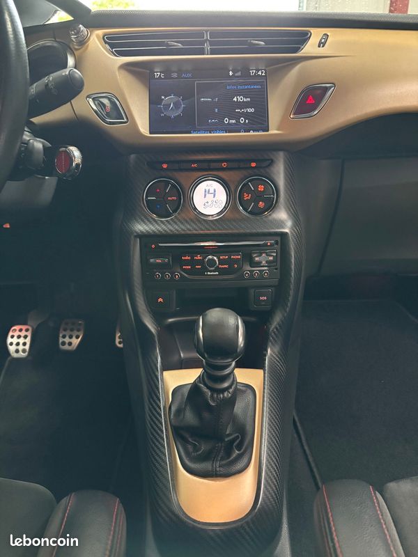 Citroën DS3 1.6 THP 203 RACING GOLD MAT (image 18)