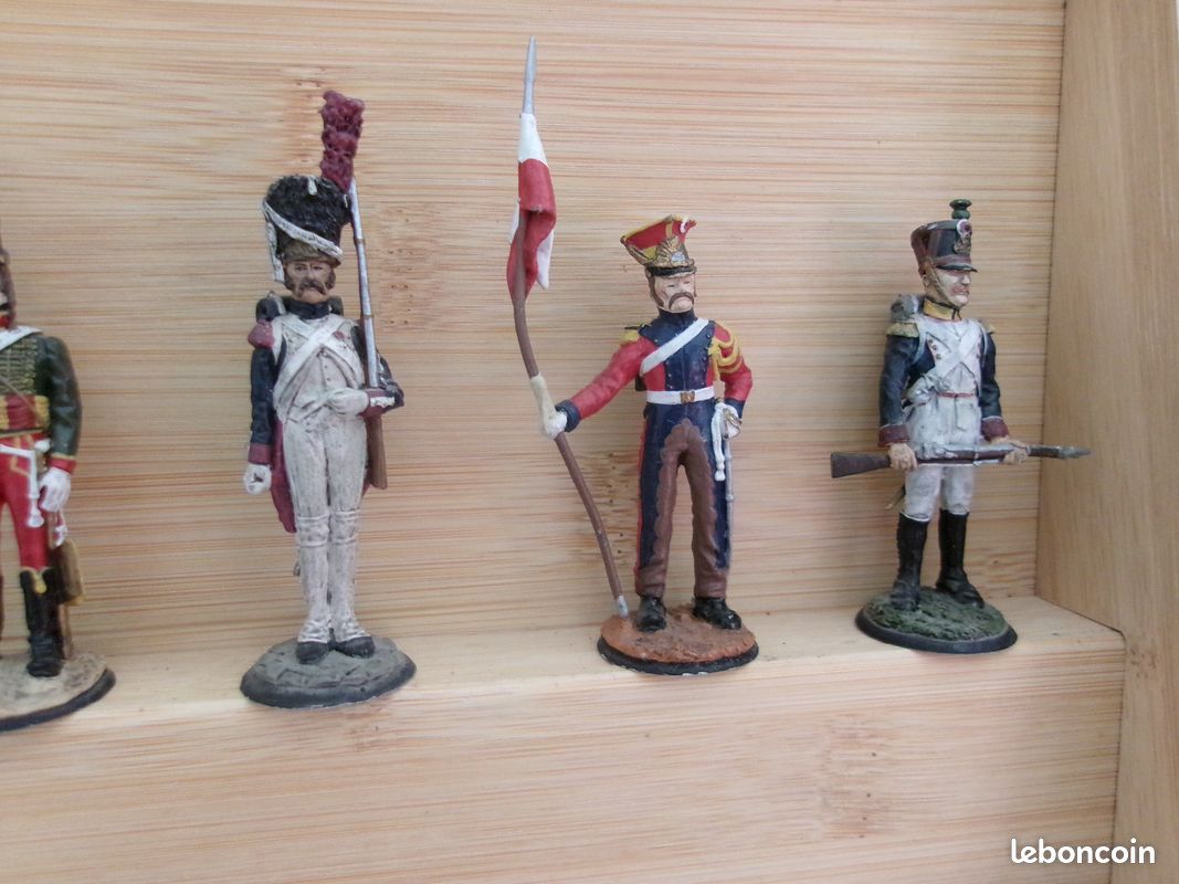 63 SOLDATS DE PLOMBS GRENADIERS DE LA GARDE IMPÉRIALE RUSSE