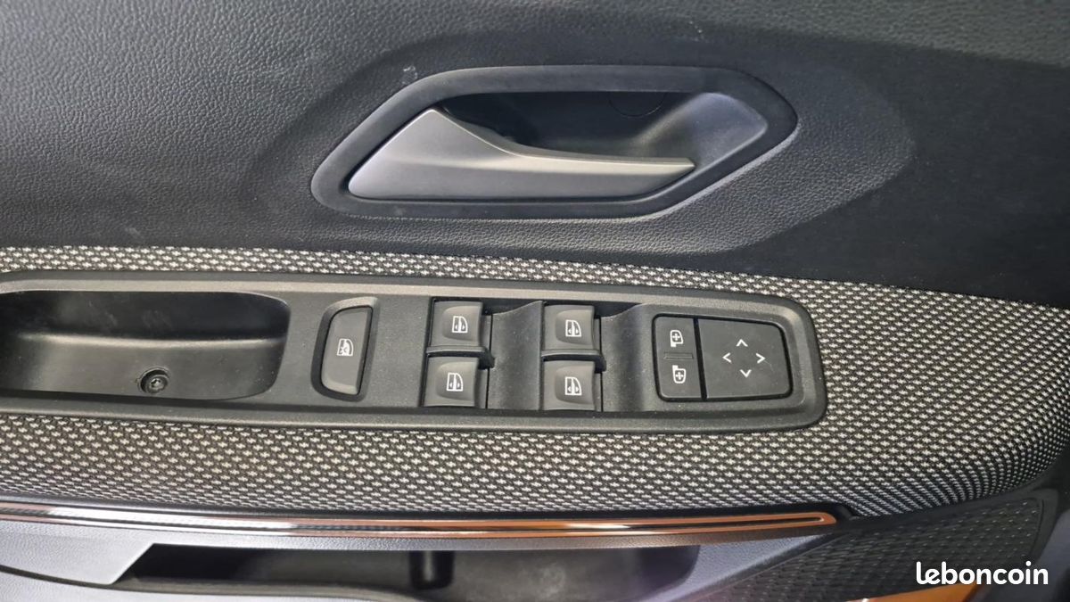 Dacia Sandero Stepway Expression TCe 90 (image 22)