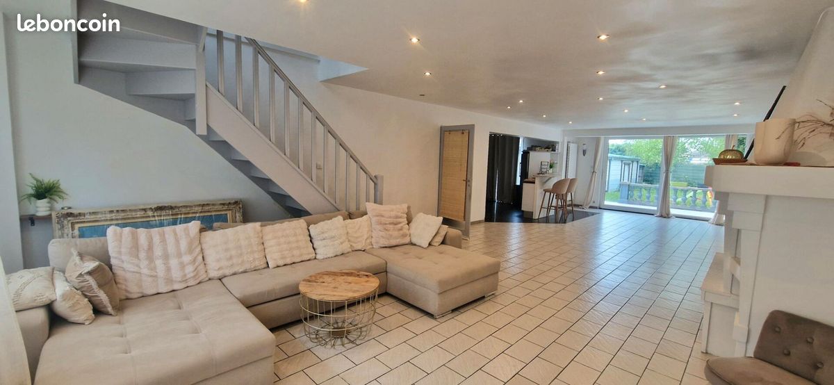 Maison 7 pièces 201 m² · à Armentières · 201 m² · 339 000 €