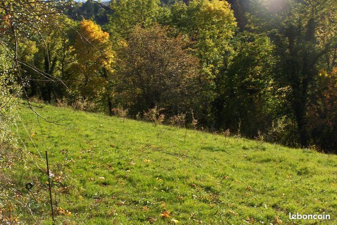 2 terrains constructibles (600m2possibilté+300m2