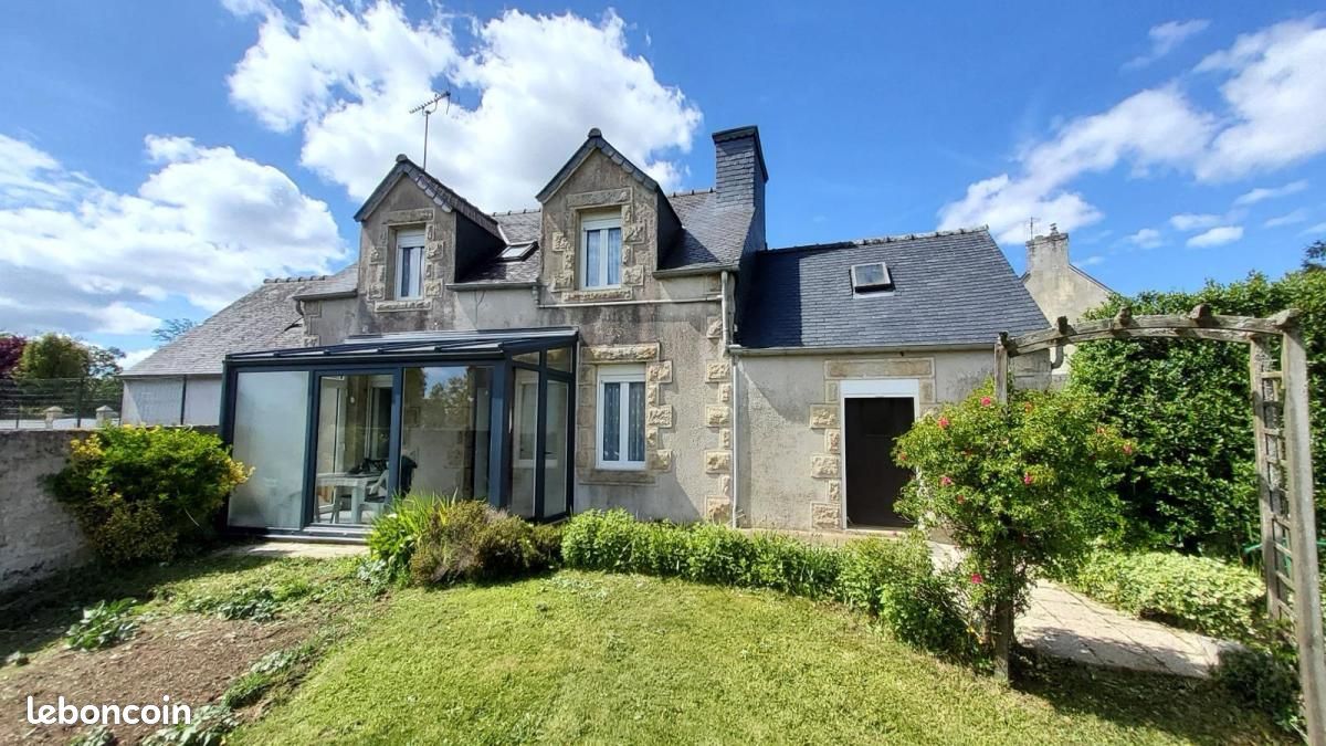 Maison 3 pièces 69 m² · à Bolazec · 69 m² · 84 000 €
