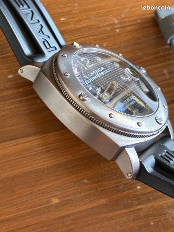 Panerai Submersible Pam00025 (image 4)