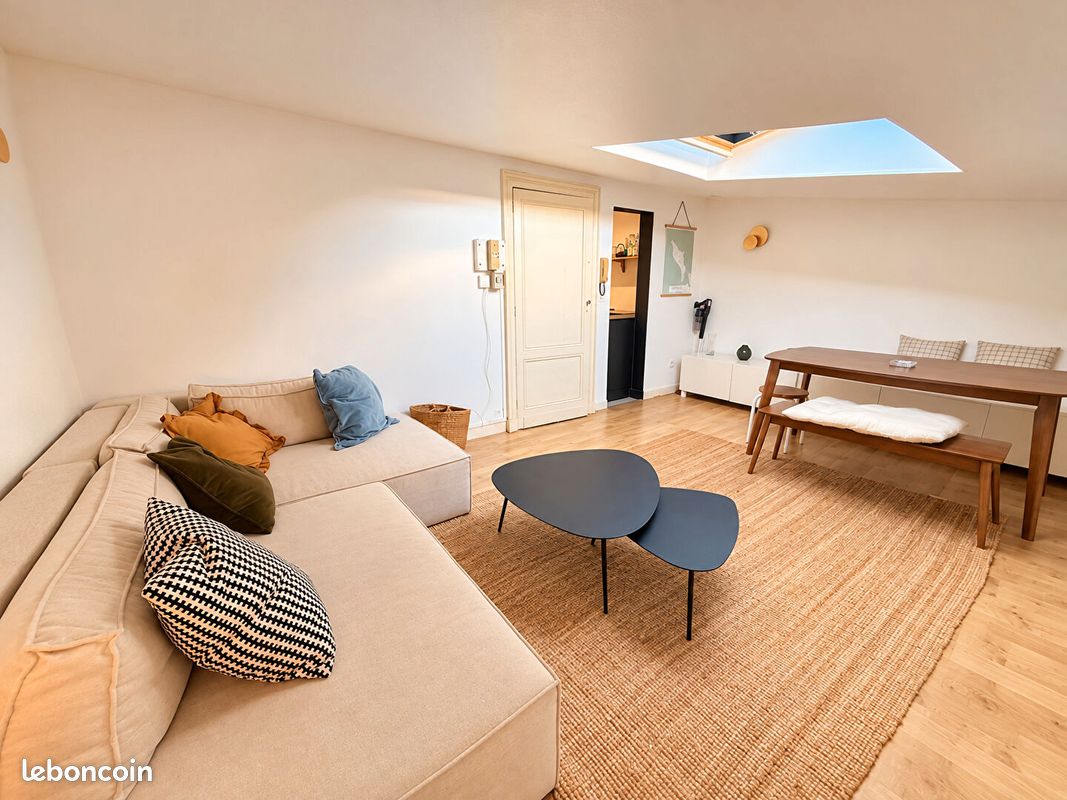 Appartement 2 pièces 42 m² · à Bordeaux · 42 m² · 212 000 €
